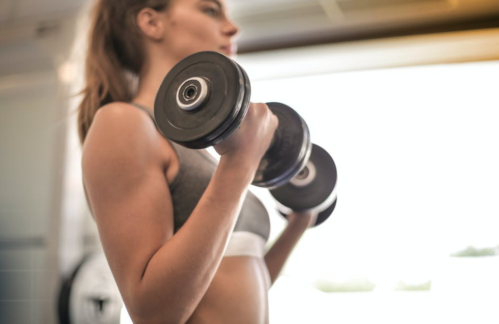 Hoe lang duurt het voordat je spieren ziet groeien bij krachttraining?