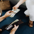 Wat is het gemiddelde salaris in nederland? dit verdient een gemiddelde man